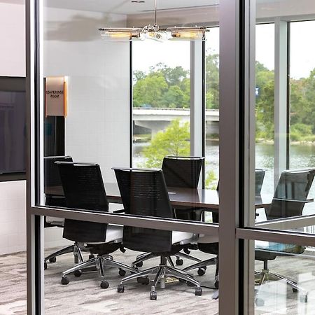 The Executive Suite The Woodlands Bagian luar foto