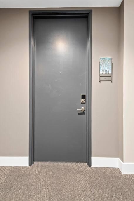 The Executive Suite The Woodlands Bagian luar foto