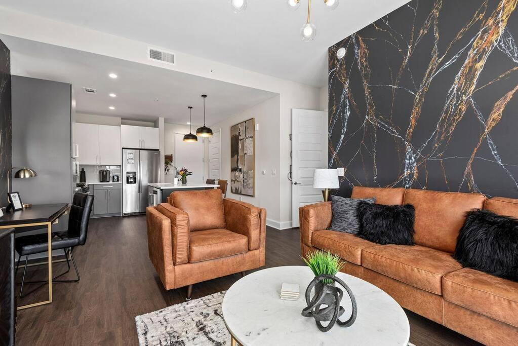 The Executive Suite The Woodlands Bagian luar foto