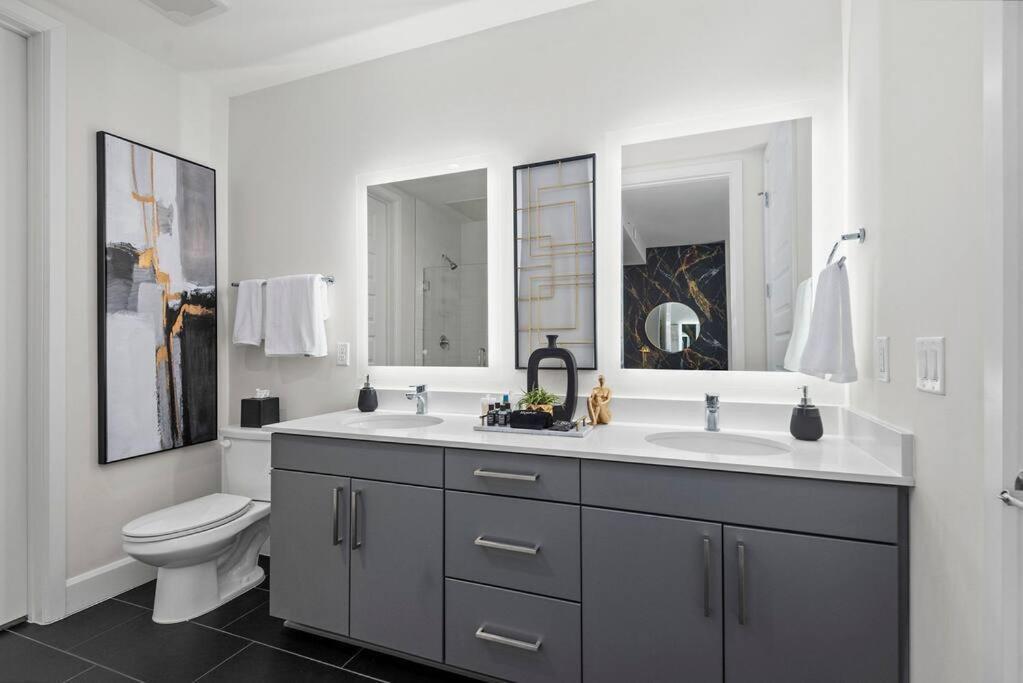The Executive Suite The Woodlands Bagian luar foto